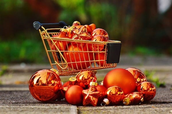 An eco-friendly guide to online Christmas shopping