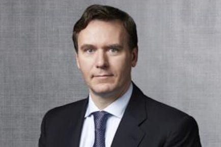 Gavin Maclaren, Corrs Chambers Westgarth