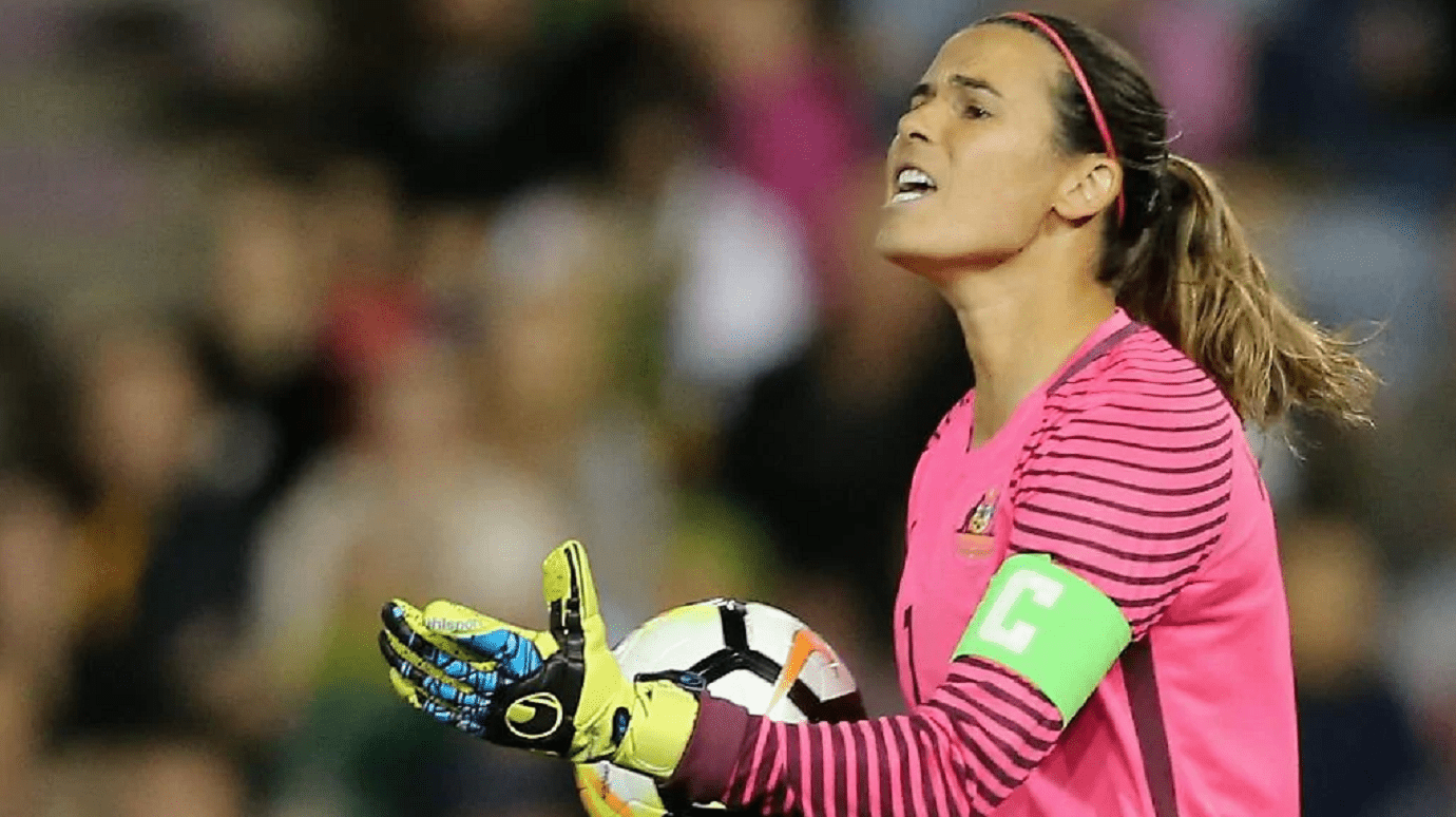 Matildas goalkeeper Lydia Williams signs deal with Arsenal