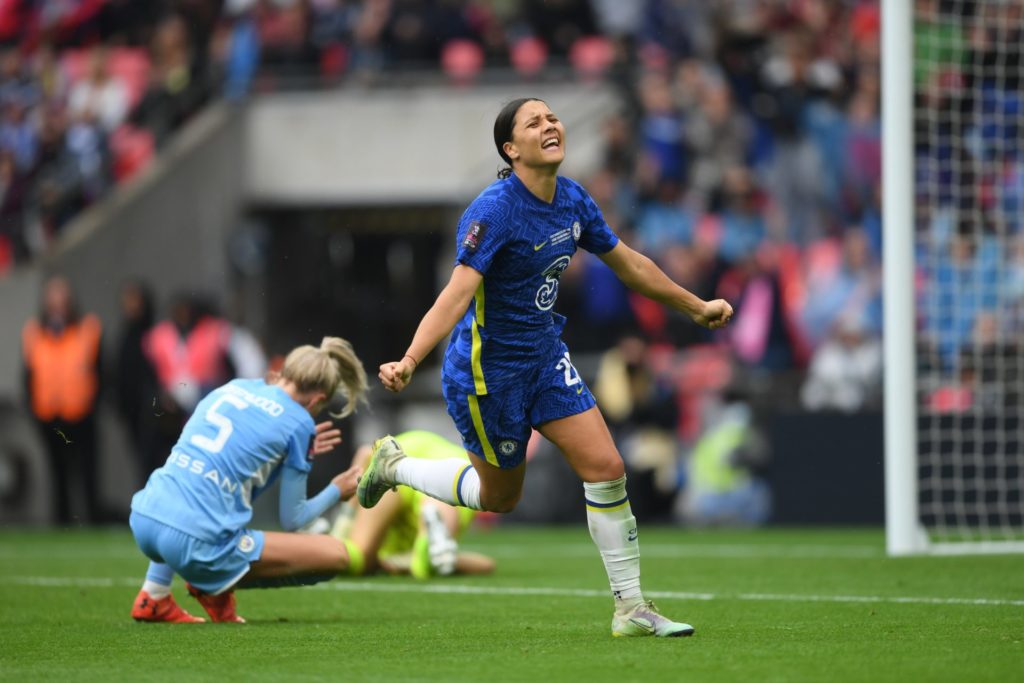 SAM KERR scores on her 100th Chelsea appearance!