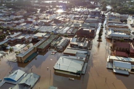 Aerial shot of floods in Lismore, 2022.