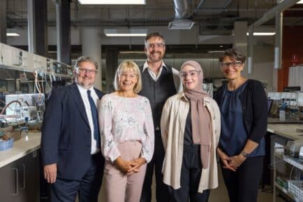 UNSW Vice-Chancellor and President Prof. Attila Brungs (centre), with Dean of Engineering Prof. Stephen Foster, Chair of Tyree Foundation Board Robyn Fennell, student Joanne Zreika and UNSW Deputy Vice-Chancellor Prof. Sarah Maddison.