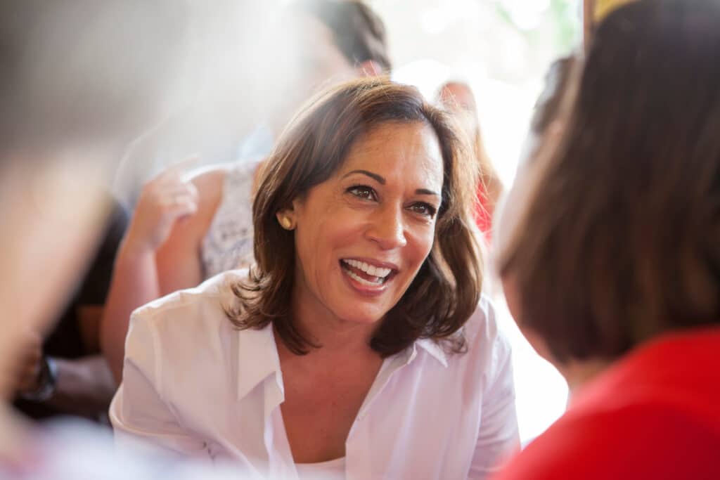 Kamala Harris can take on Trump