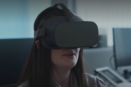 VR