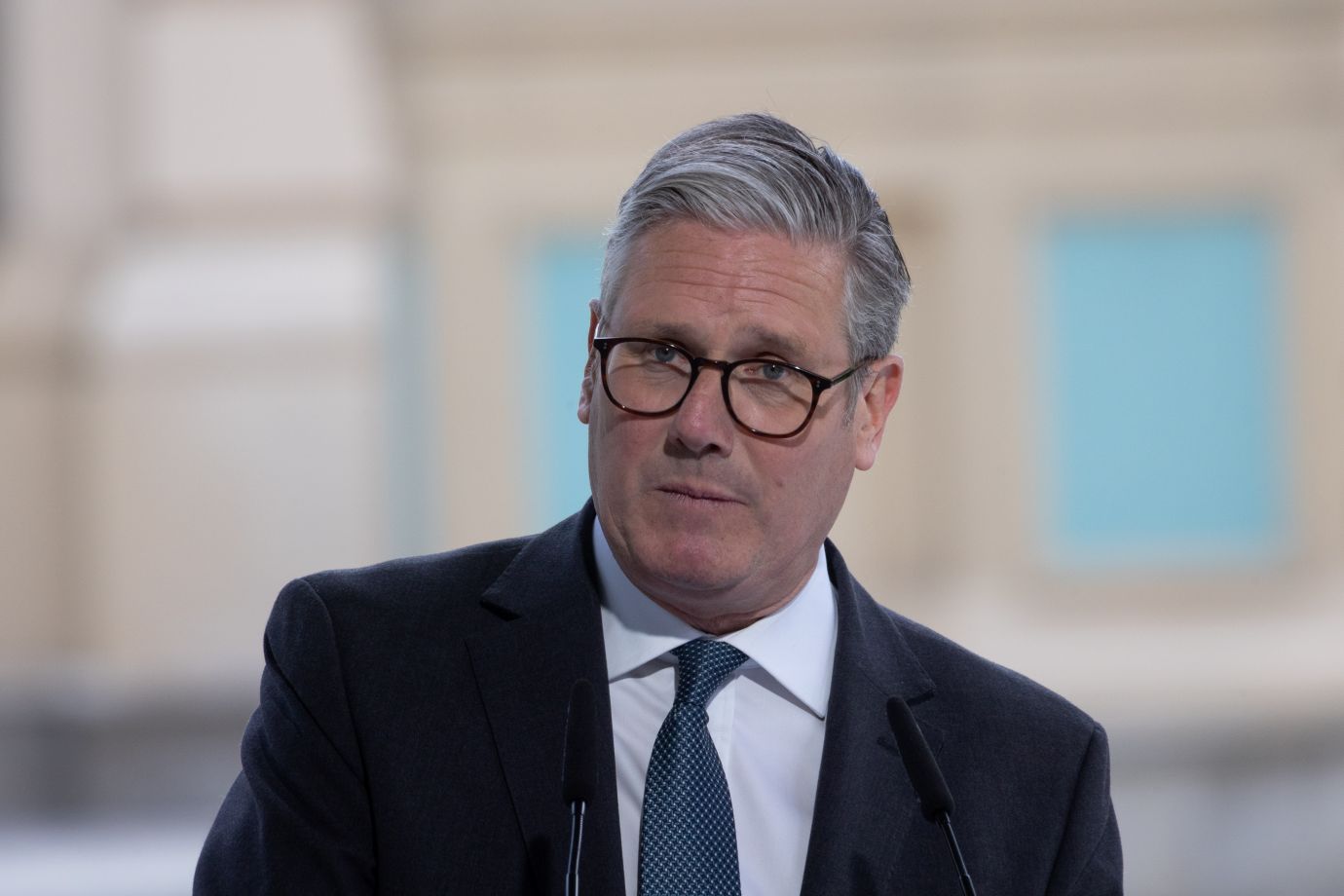 Keir Starmer Apologises to Jeffrey Epstein Victims for Appointing Peter Mandelson as US Ambassador